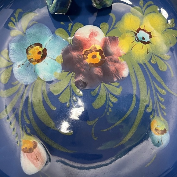 VINTAGE CERAMIC POTTERY BOWL w/HAND-PAINTED FLOWERS-SIGNATURE FROM ITALY - Picture 2 of 12